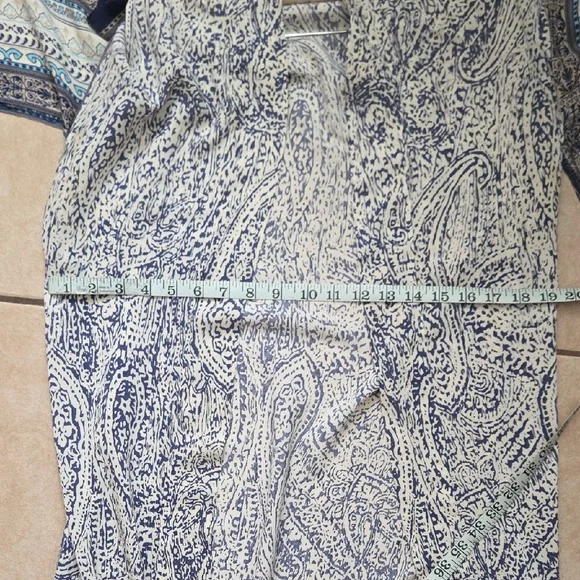 Elodie Navy and Cream Patterned Kimono - Picture 7 of 7